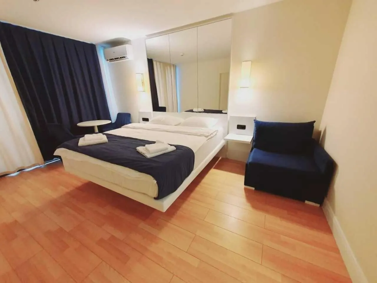 Apartment Holiday In Orbi City Batumi