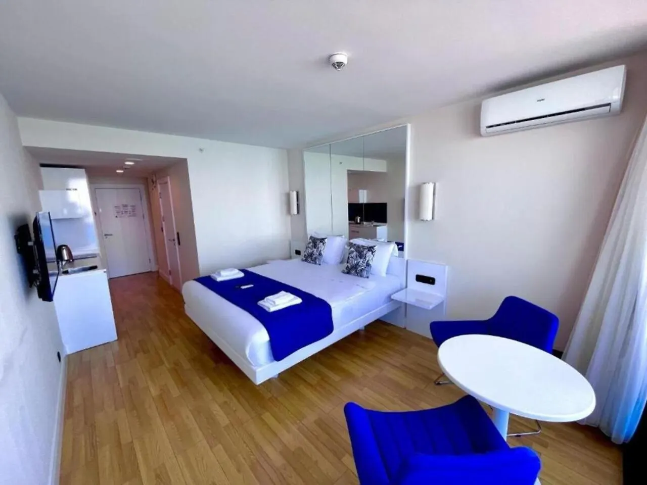 Holiday In Orbi City Batumi Apartment