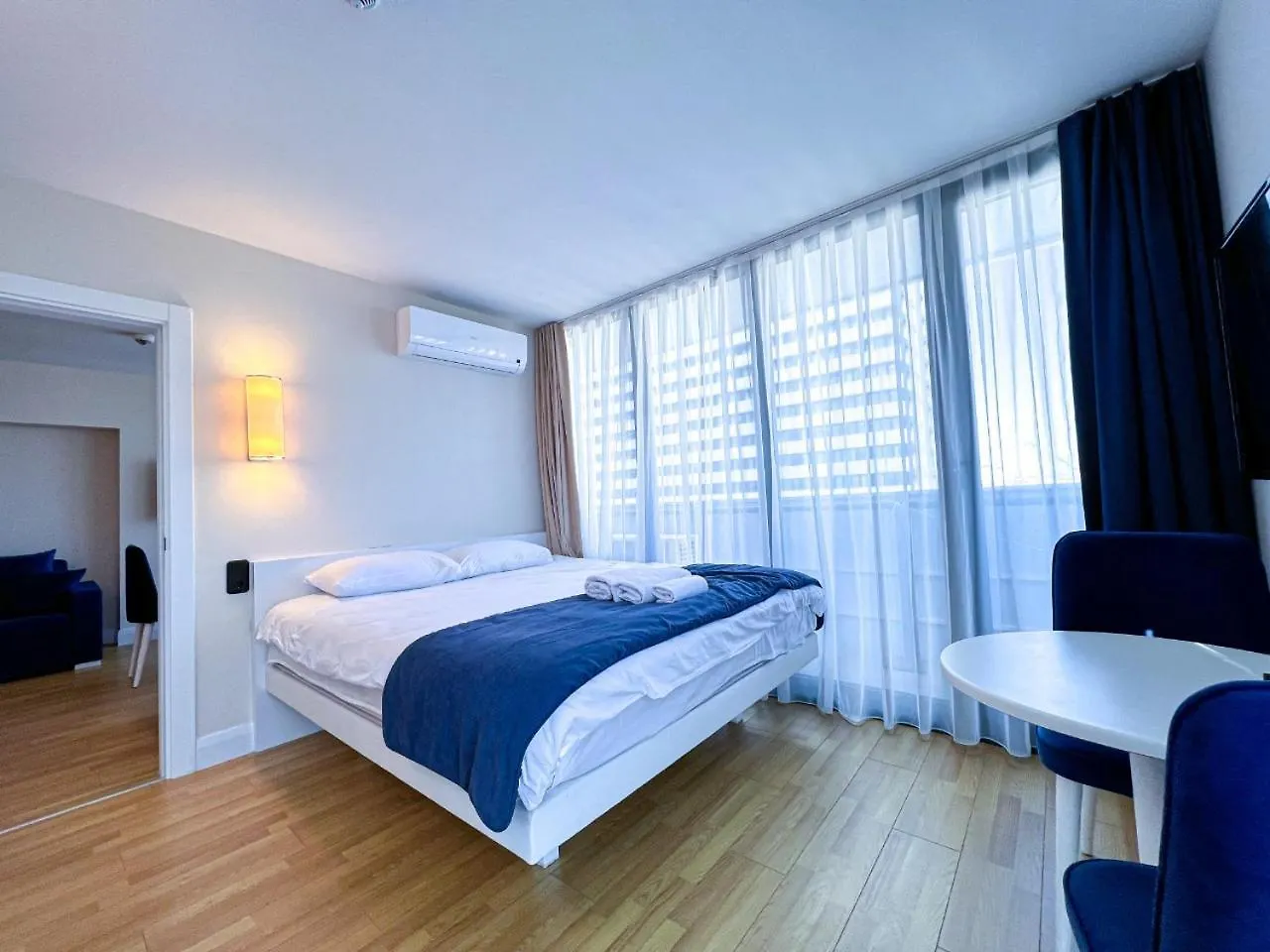 Holiday In Orbi City Batumi Apartment